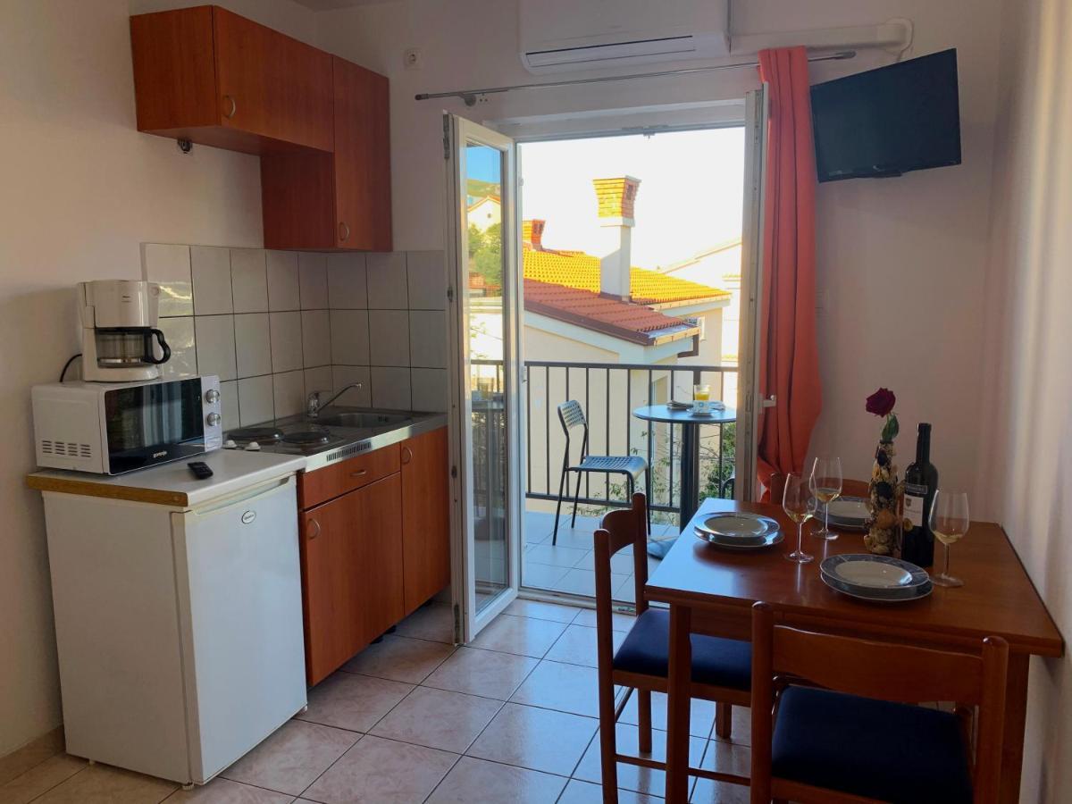 Apartments Julija Crikvenica Εξωτερικό φωτογραφία